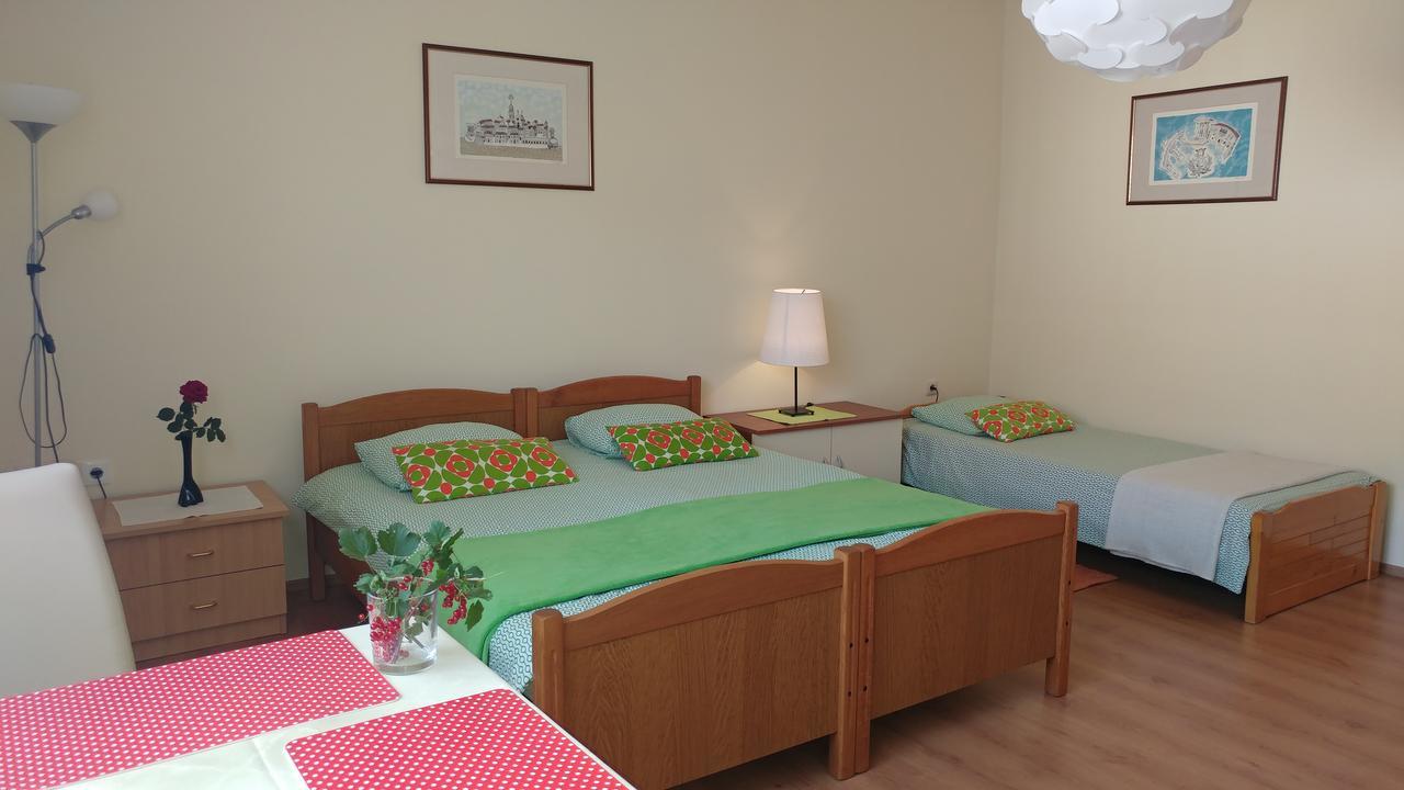 Apartment Cecilia Koprivnica Exteriör bild